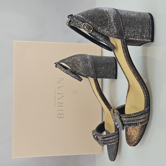 Alexandre Birman Vicky 60 Metallic Block-Heel Sandals - Picture 8 of 16
